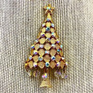 MYLU Vintage Christmas Tree Brooch With Hanging Crystals